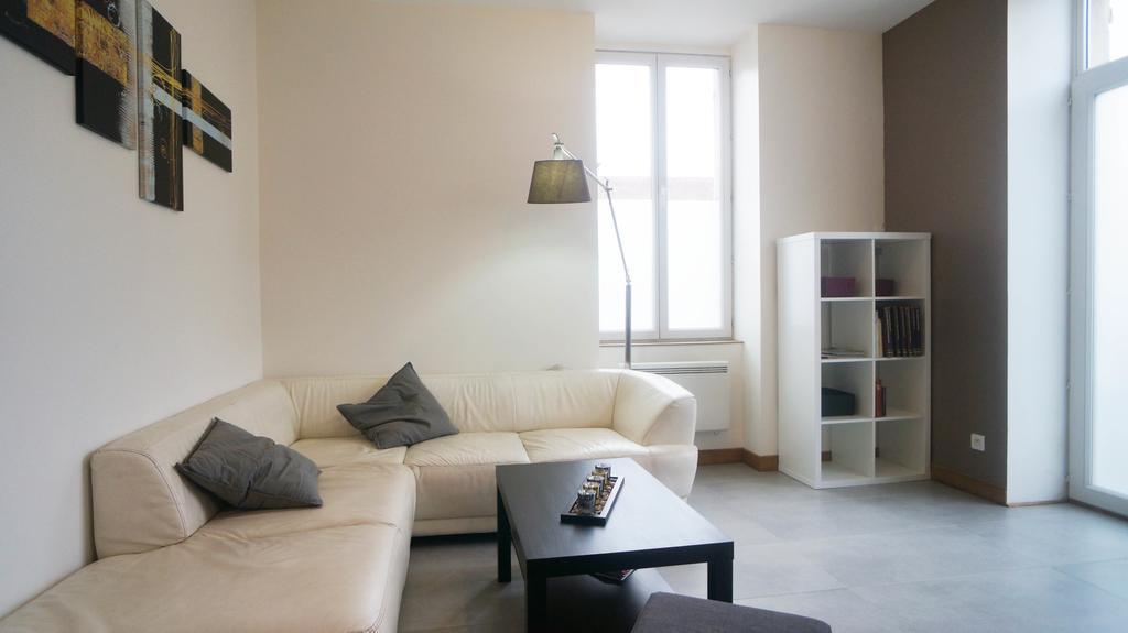 Le Puligny, Appartement Classe 3 Etoiles Beaune  Buitenkant foto